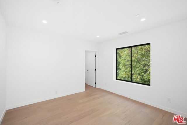 4545 Balboa Avenue, Encino (los Angeles), CA 91316