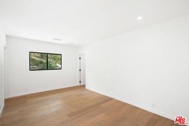 4545 Balboa Avenue, Encino (los Angeles), CA 91316