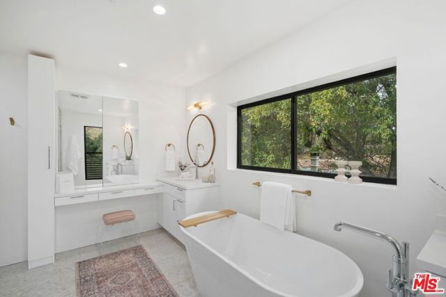 4545 Balboa Avenue, Encino (los Angeles), CA 91316