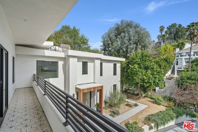 4545 Balboa Avenue, Encino (los Angeles), CA 91316