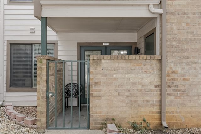 2311 Basil Drive C106, Arlington, TX 76006