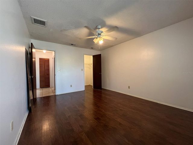 5112 GAINSVILLE DRIVE, Temple Terrace, FL 33617