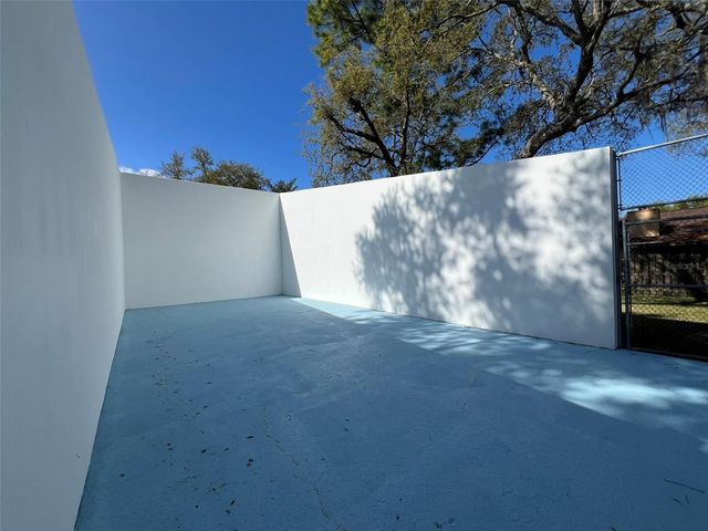 5112 GAINSVILLE DRIVE, Temple Terrace, FL 33617