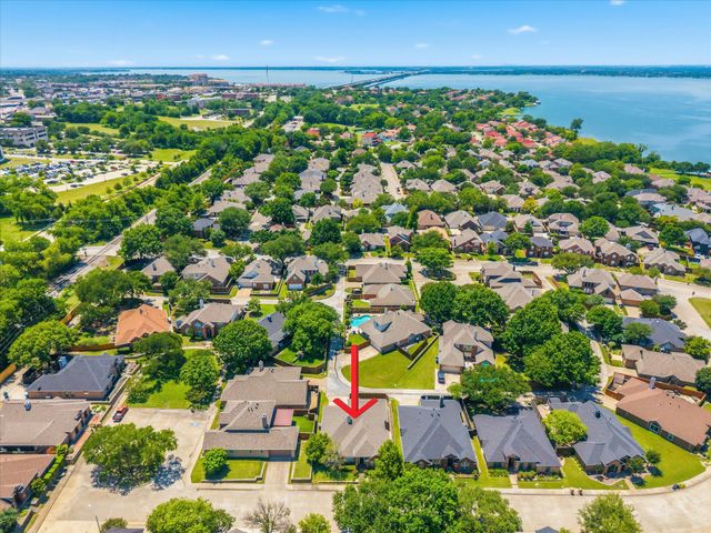 651 Stafford Circle, Rockwall, TX 75087
