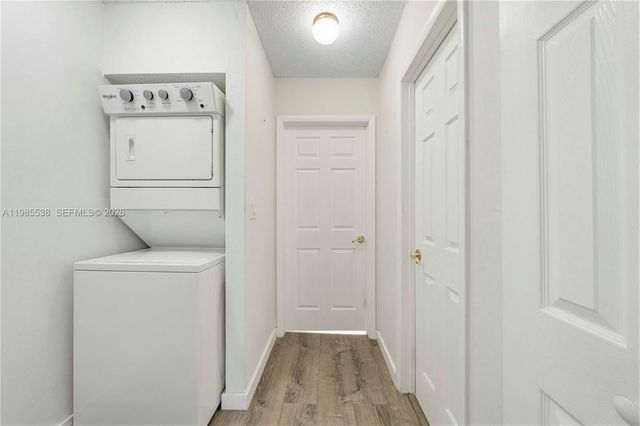 1901 NW S River Dr 30C, Miami, FL 33125