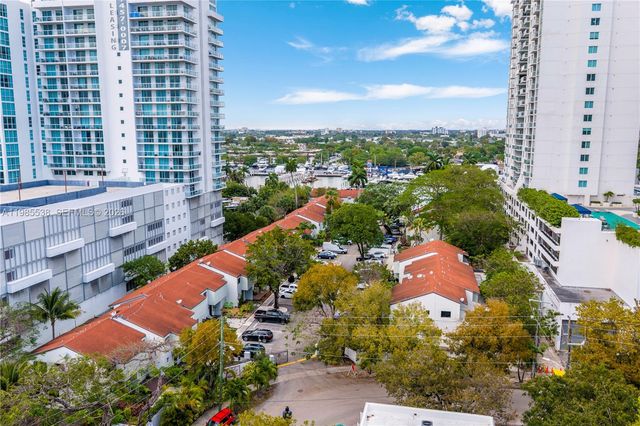 1901 NW S River Dr 30C, Miami, FL 33125