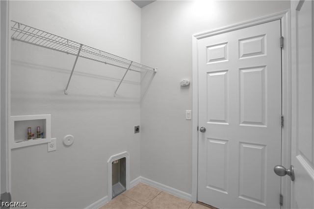 2303 SW 21st TER, Cape Coral, FL 33991