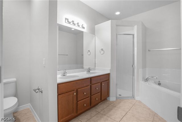 2303 SW 21st TER, Cape Coral, FL 33991