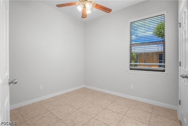 2303 SW 21st TER, Cape Coral, FL 33991