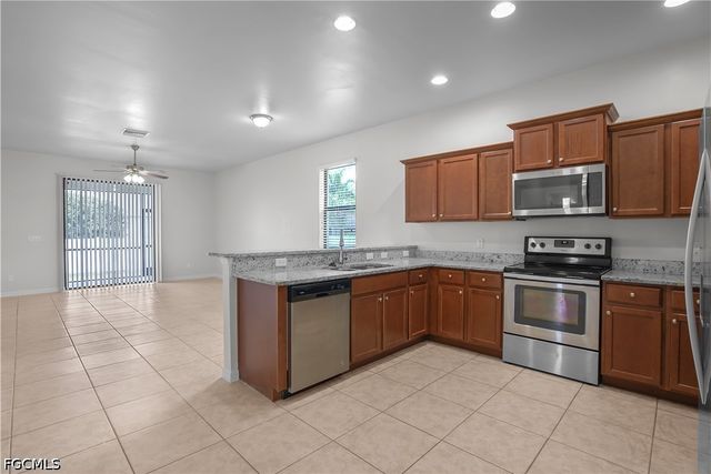 2303 SW 21st TER, Cape Coral, FL 33991