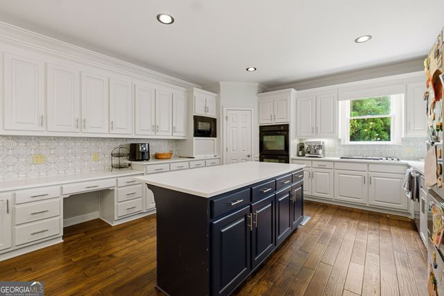 1171 Hiddenbrook Lane, Suwanee, GA 30024