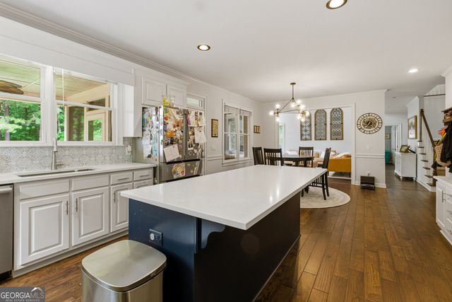1171 Hiddenbrook Lane, Suwanee, GA 30024