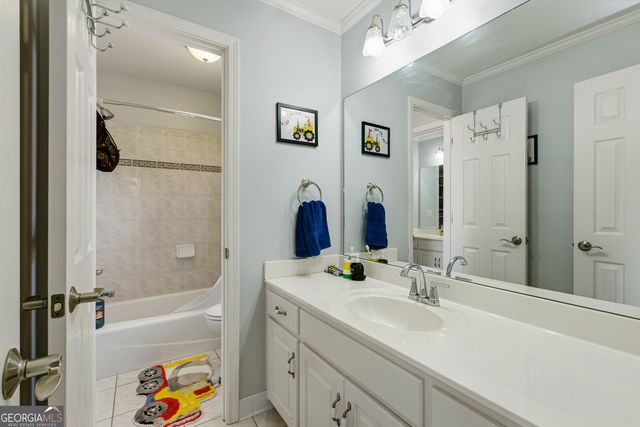 1171 Hiddenbrook Lane, Suwanee, GA 30024