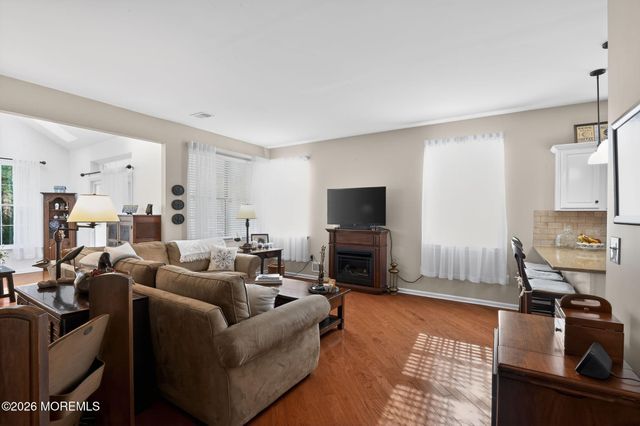 84 Briarwood Drive, Little Egg Harbor, NJ 08087