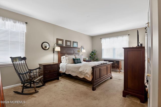 84 Briarwood Drive, Little Egg Harbor, NJ 08087