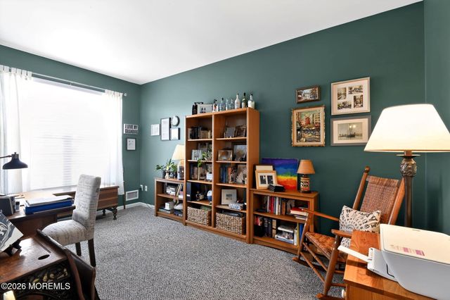 84 Briarwood Drive, Little Egg Harbor, NJ 08087