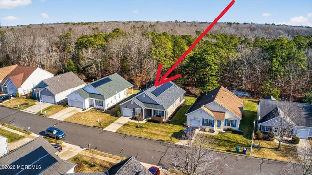 84 Briarwood Drive, Little Egg Harbor, NJ 08087