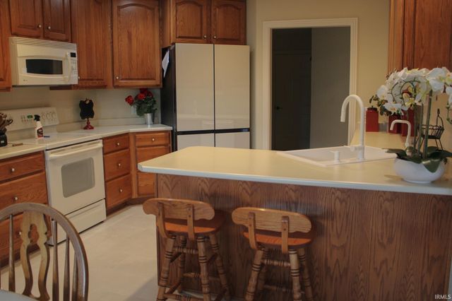 13515 Tamiami Trail, Fort Wayne, IN 46845