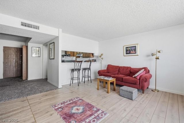 745 North RoyalCrest Circle 115, Las Vegas, NV 89169