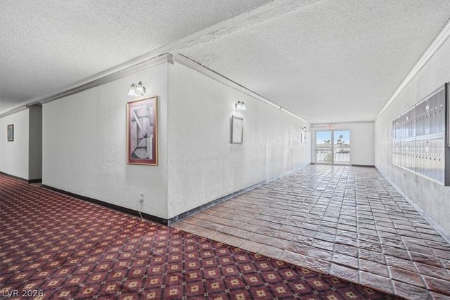 745 North RoyalCrest Circle 115, Las Vegas, NV 89169