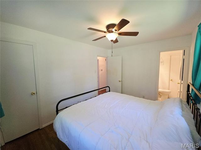 5 Delord Avenue, Maryland Heights, MO 63043