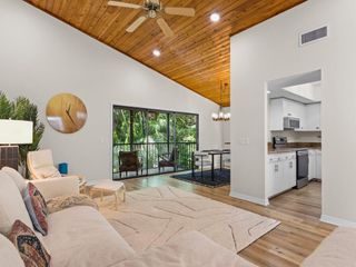 2125 PINE CREEK Boulevard 205, Vero Beach, FL 32966