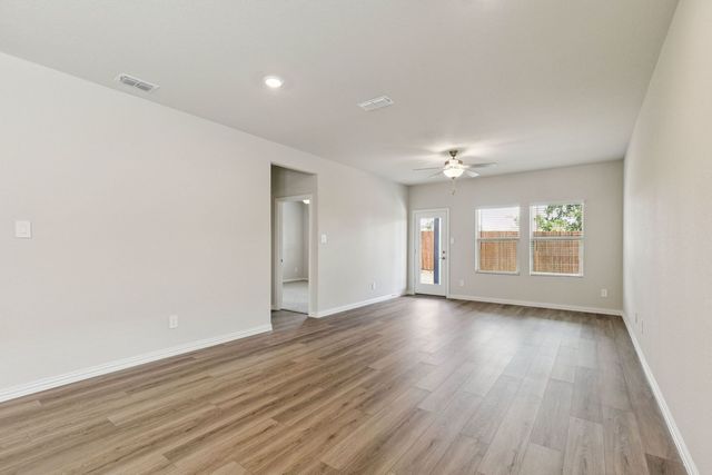 606 Travine Drive, Princeton, TX 75071