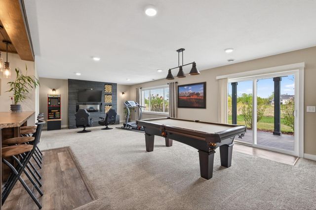 4564 121st Court NE, Blaine, MN 55449