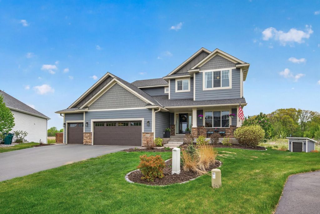 4564 121st Court NE, Blaine, MN 55449