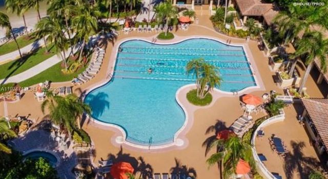 10770 NW 66th St 414, Doral, FL 33178