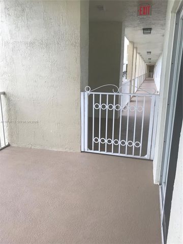 10770 NW 66th St 414, Doral, FL 33178