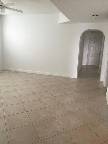 10770 NW 66th St 414, Doral, FL 33178