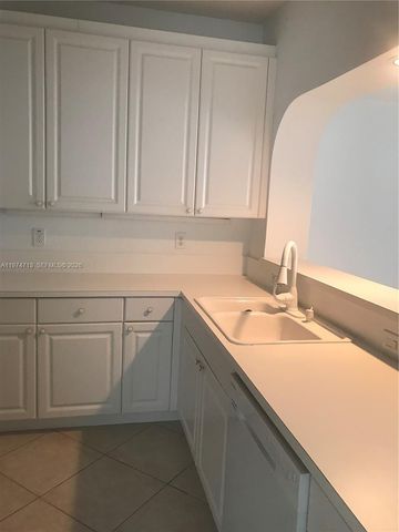 10770 NW 66th St 414, Doral, FL 33178