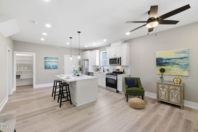 1013 B Carroll Street, Durham, NC 27707
