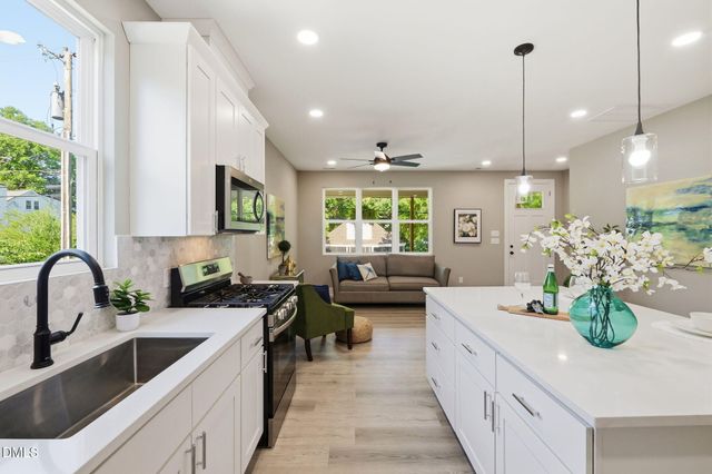 1013 B Carroll Street, Durham, NC 27707
