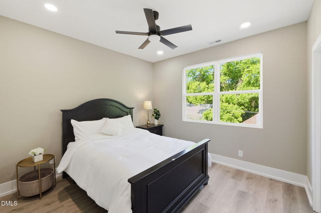1013 B Carroll Street, Durham, NC 27707