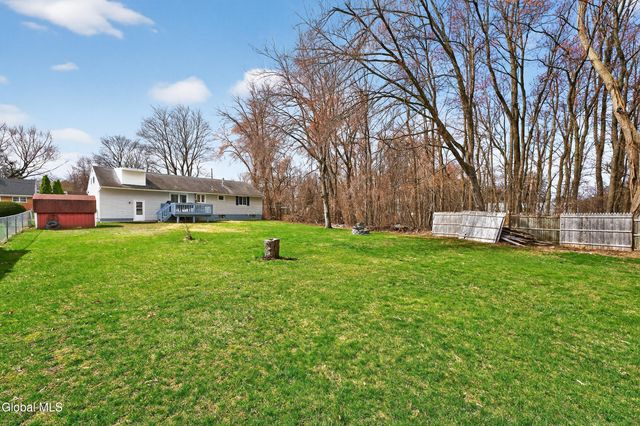 2110 Nahant Street, Rotterdam, NY 12306