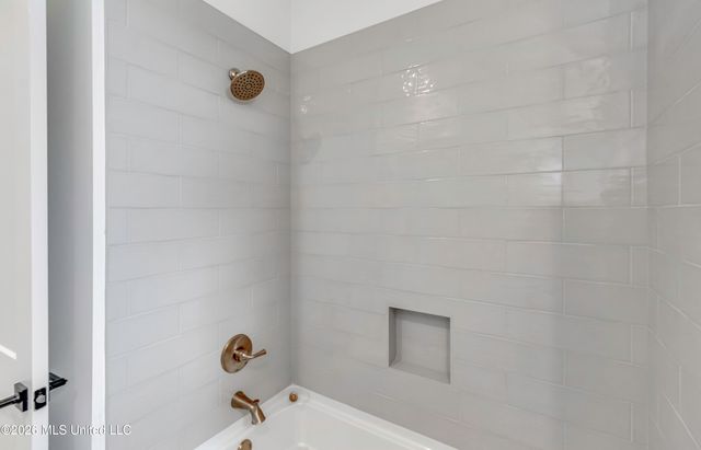 114 Charleston Cove, Madison, MS 39110