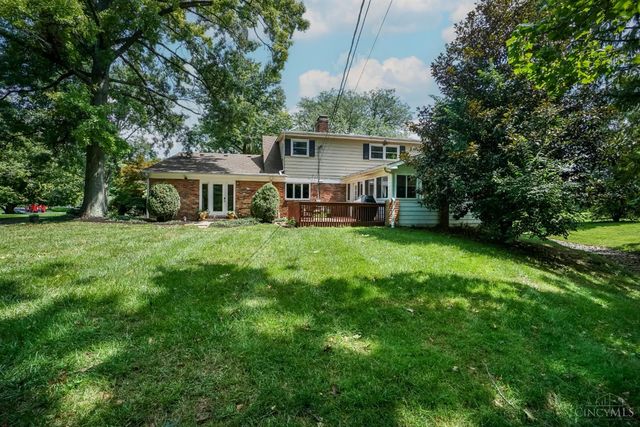 725 Kingfisher Lane, Glendale, OH 45246