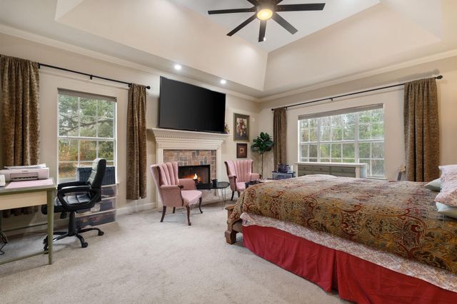 550 Alakoko Pl, Diamondhead, MS 39525