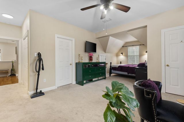 550 Alakoko Pl, Diamondhead, MS 39525