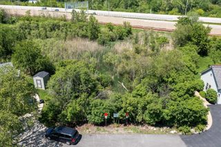 1738 Lincoln Street, Roselle, IL 60172