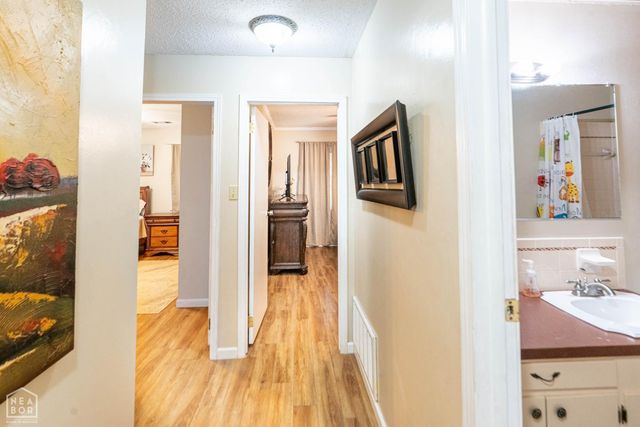 1617 Briarwood Drive, Jonesboro, AR 72401