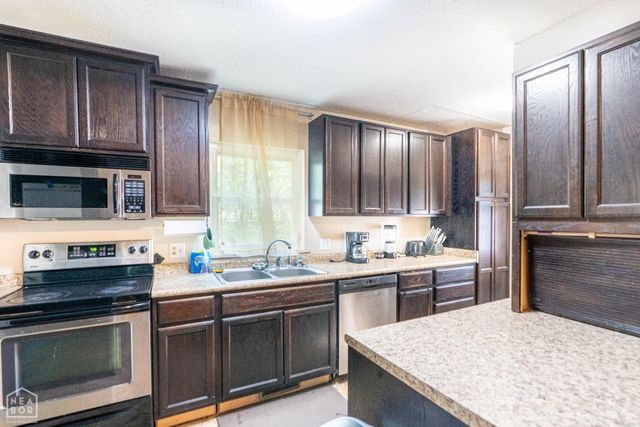 1617 Briarwood Drive, Jonesboro, AR 72401