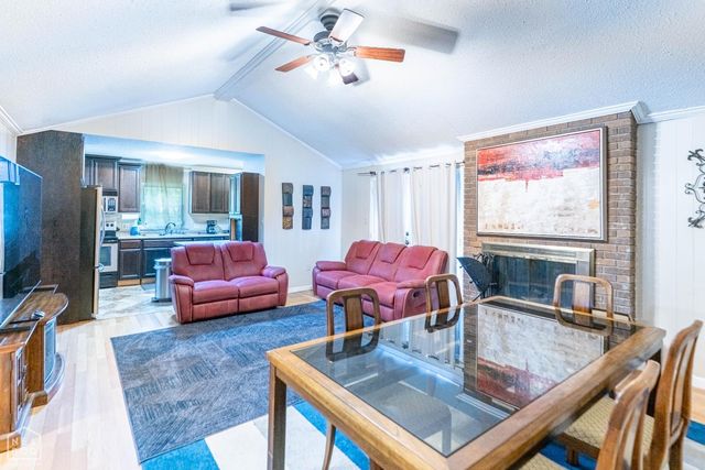 1617 Briarwood Drive, Jonesboro, AR 72401
