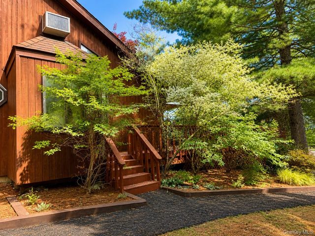 42 Lakeview Terrace, Monticello, NY 12701