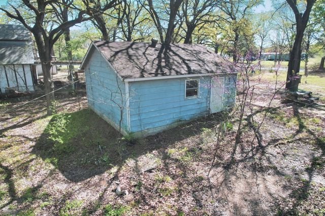 1865 County Road 2105, Kemp, TX 75143