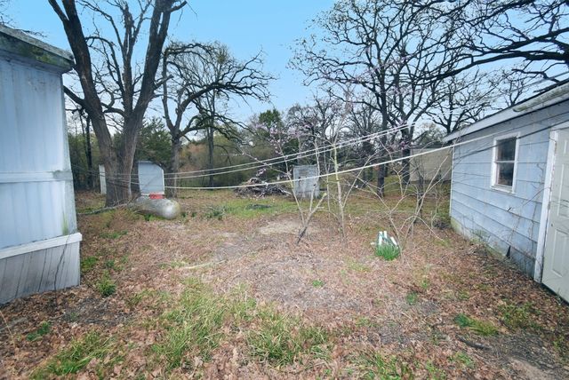 1865 County Road 2105, Kemp, TX 75143