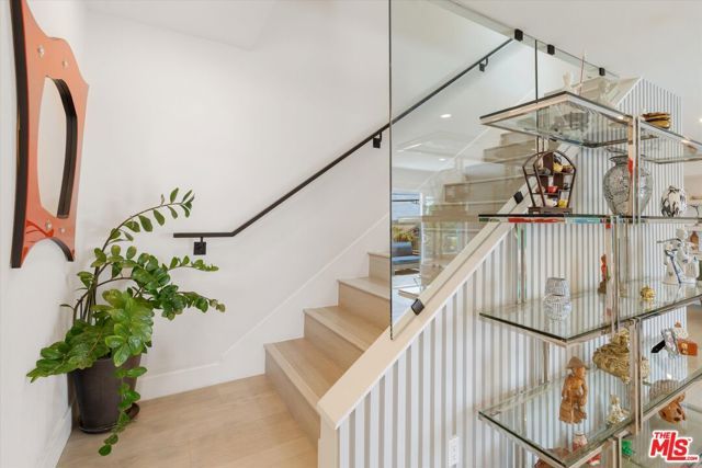 737 Pier Avenue 1, Santa Monica, CA 90405