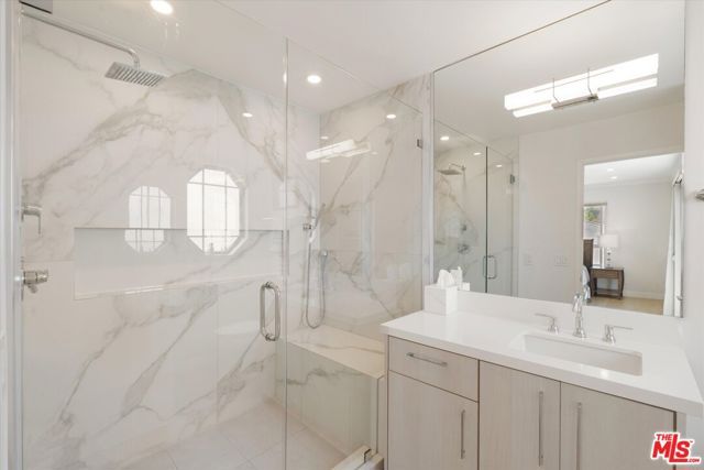 737 Pier Avenue 1, Santa Monica, CA 90405